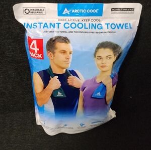 Arctic Cool Instant Cooling Towel 4-Pack - Blue/Teal